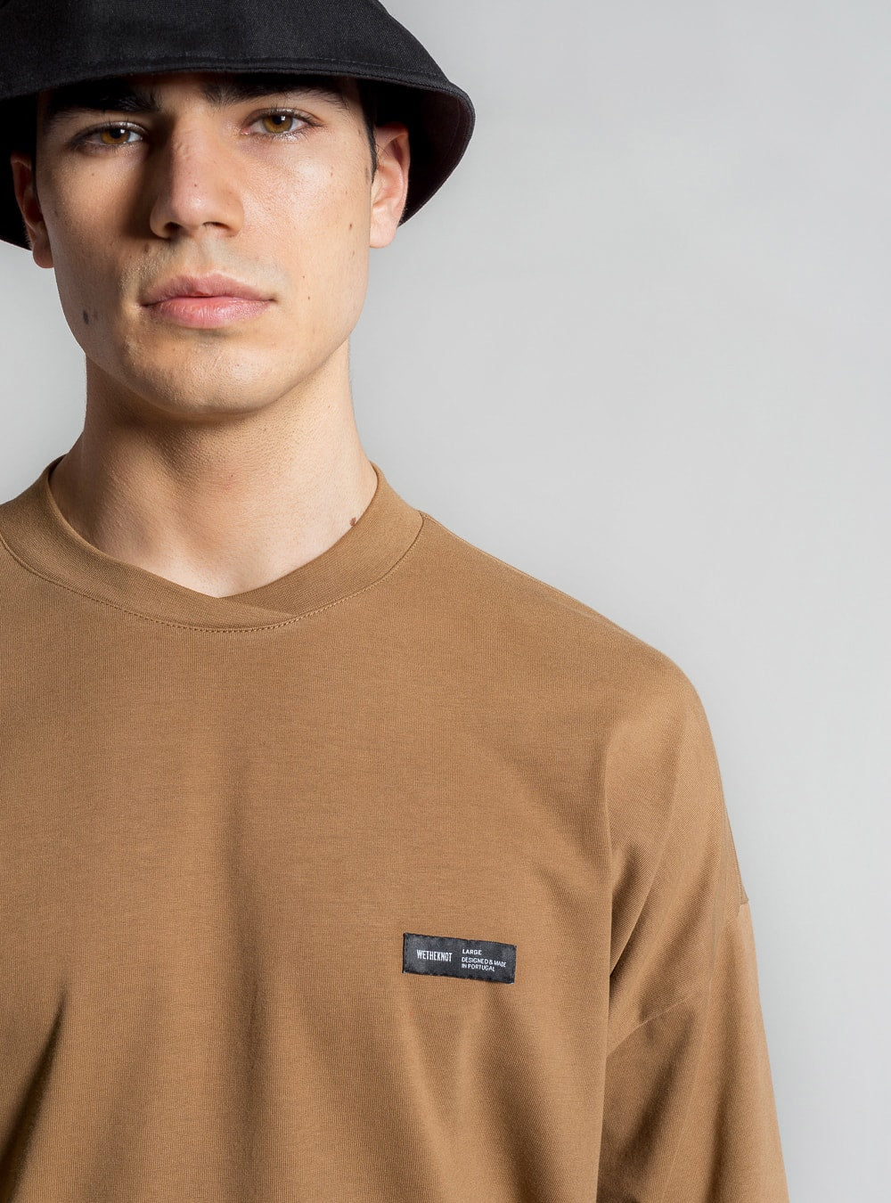 Relaxed long sleeve